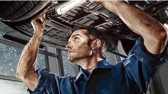 開車省油技巧！教你用最少的油跑最遠的路