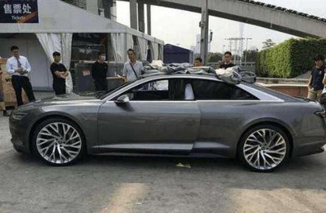 全球首臺奧迪A9進(jìn)港！不輸阿斯頓馬丁，內(nèi)飾如同飛機(jī)頭等艙